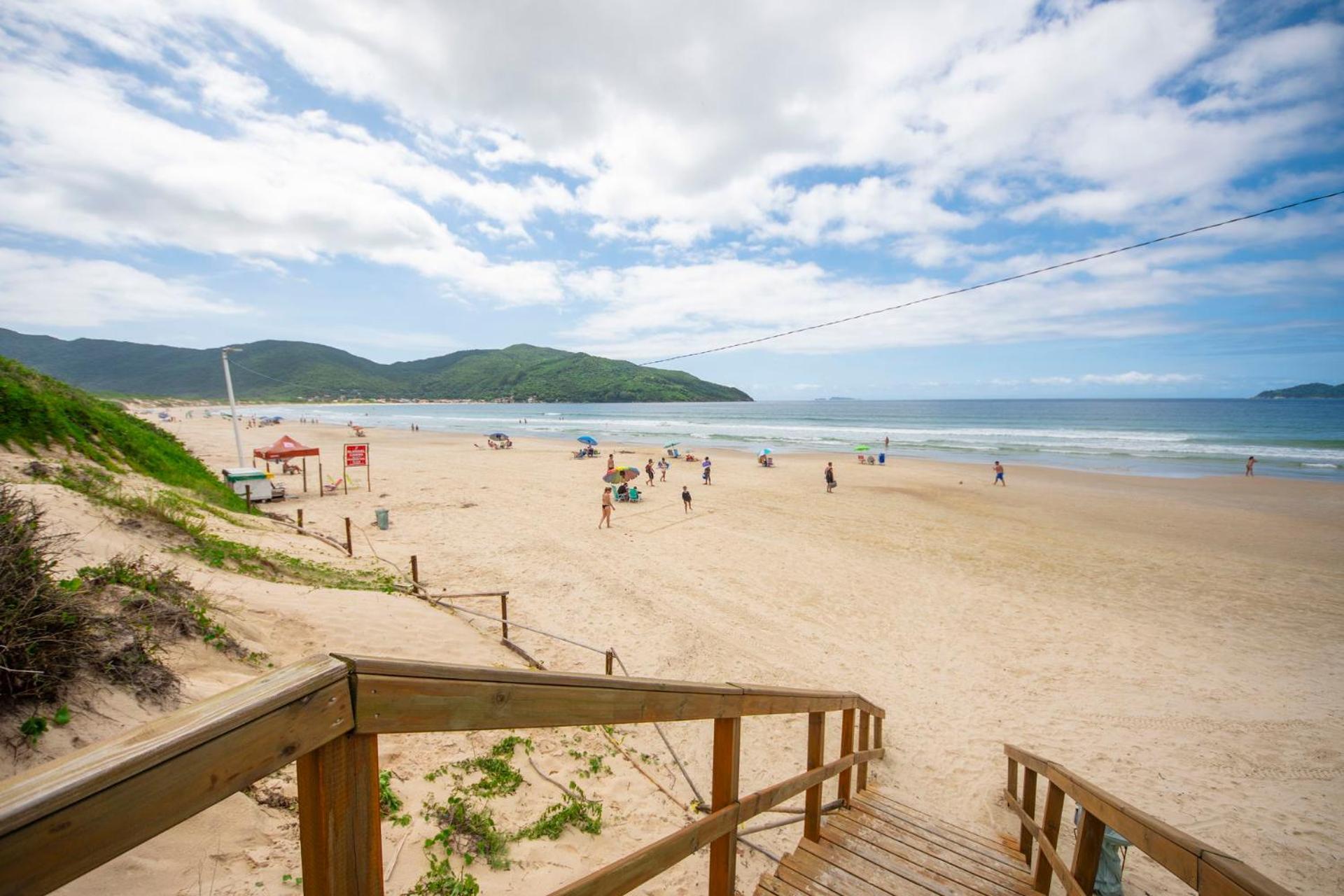 Aconchego No Acores, Na Quadra Da Au4309 * Florianópolis